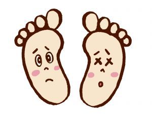 足の裏に赤いぶつぶつが！これは何の病気？人にうつるの？